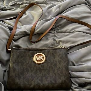 Michael kors cross bag